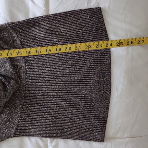 Cyrus Metallic Gold/Black Cowl Neck Special Occasion Top SzL EUC - Picture 12 of 12